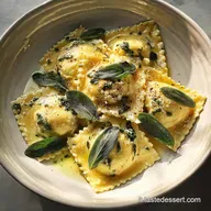 Ravioli Ricotta e Spinaci al Burro e Salvia: Sapore Autentico