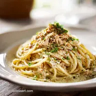 Spaghetti al Tonno in Bianco Cremosi